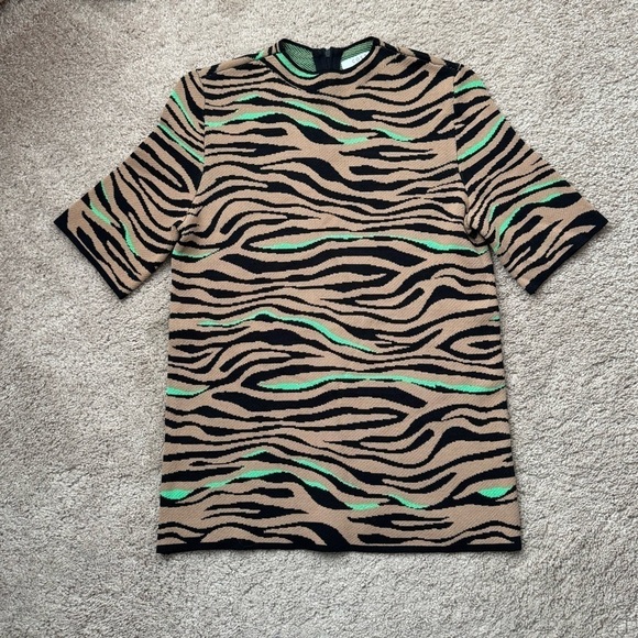 Costes Studio- Brown and Lime Green Tiger Print Shortsleeve Top - Picture 4 of 5